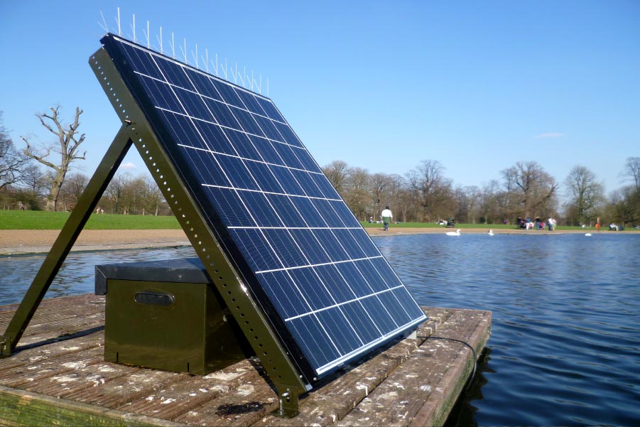 Kensington Palace with solar system